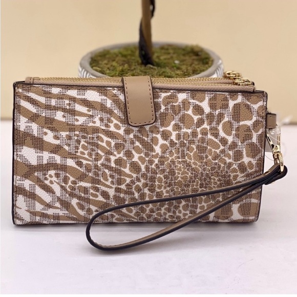 Michael Kors DoubleZip Wallet Wristlet Phone Case - Picture 6 of 9